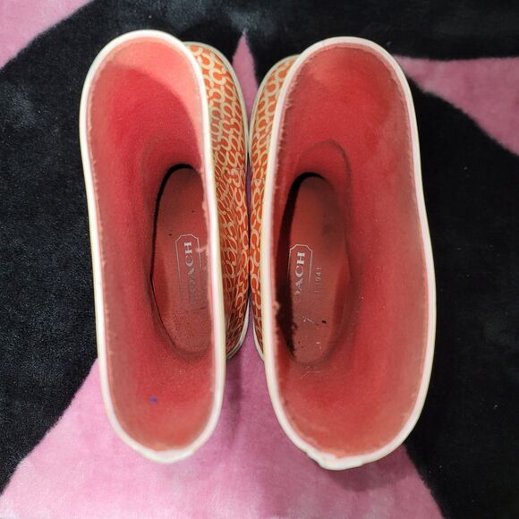 Vtg Coach Ursula Pink Red Signature Rubber Rain Boots - Picture 6 of 7